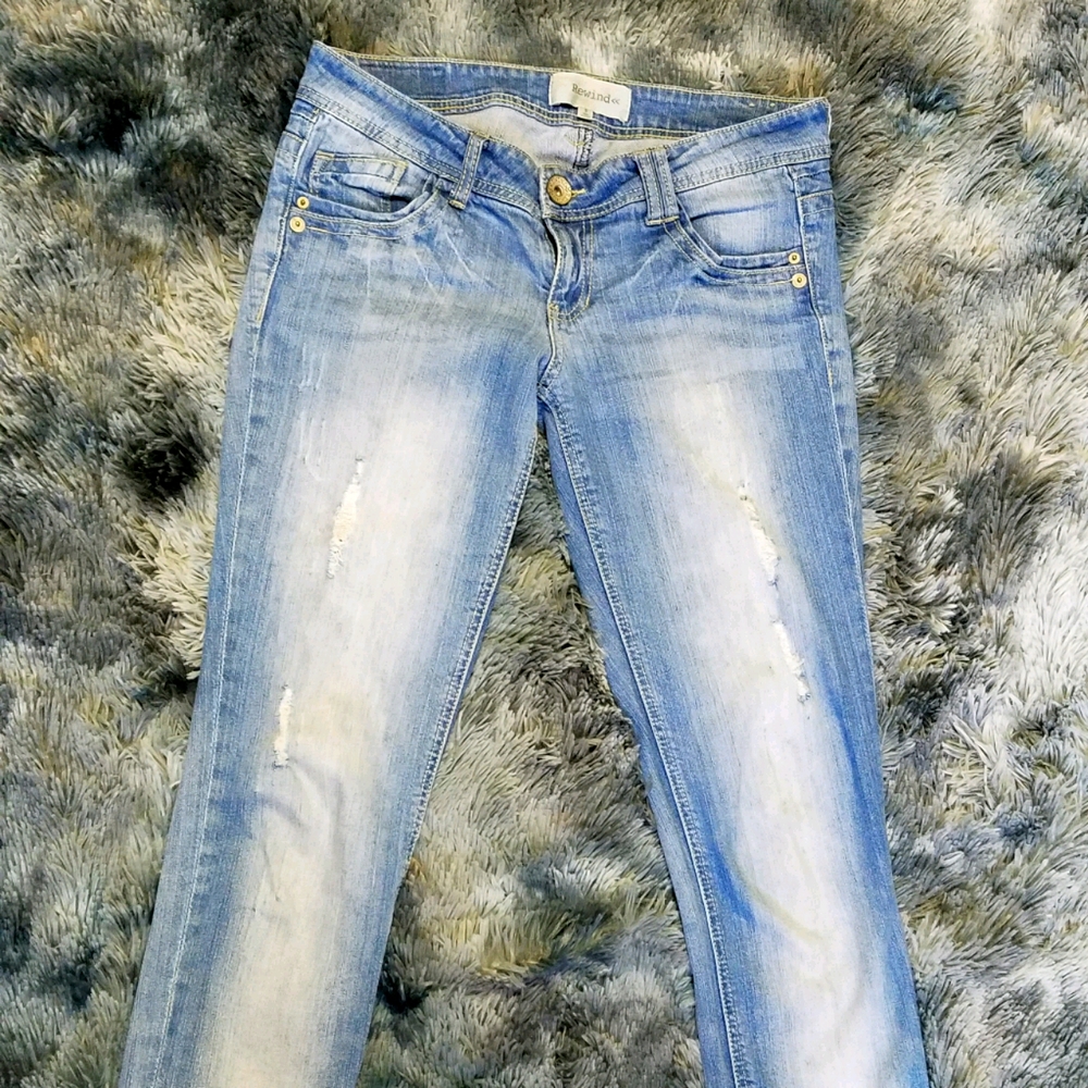 Rewind boyfriend cut distressed jeans